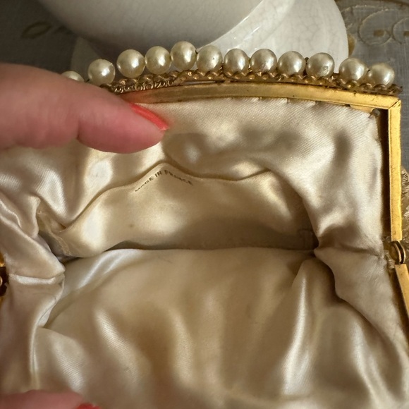 Vintage 1930’ Silk Brocade Evening Purse Small Metallic Bag with Faux Pearl - Picture 2 of 13